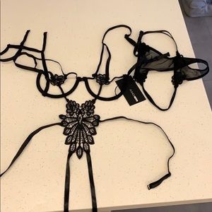 Black sexy Lingerie!!!